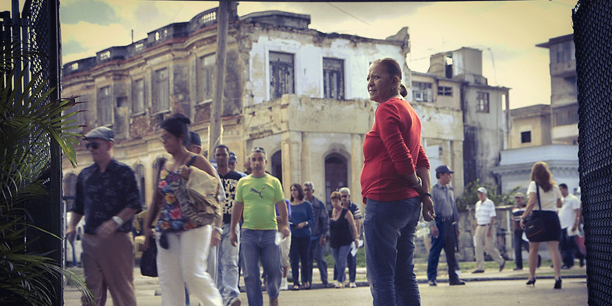 Travel Agent_Cuban Film